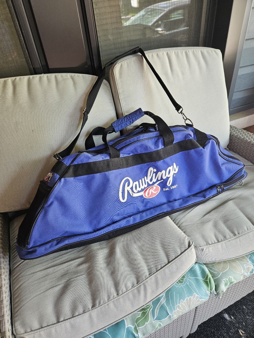 Royal Blue Rawlings Covert Duffle BAT & BALL Bag